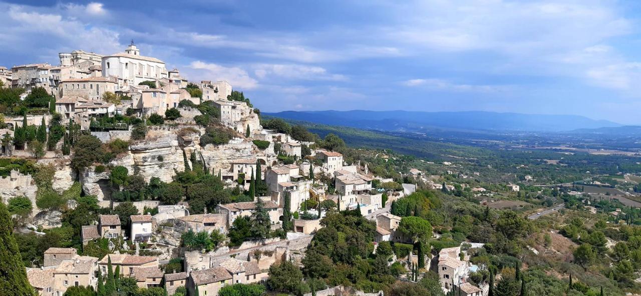 Aux Portes Du Luberon Cheval-Blanc Luaran gambar