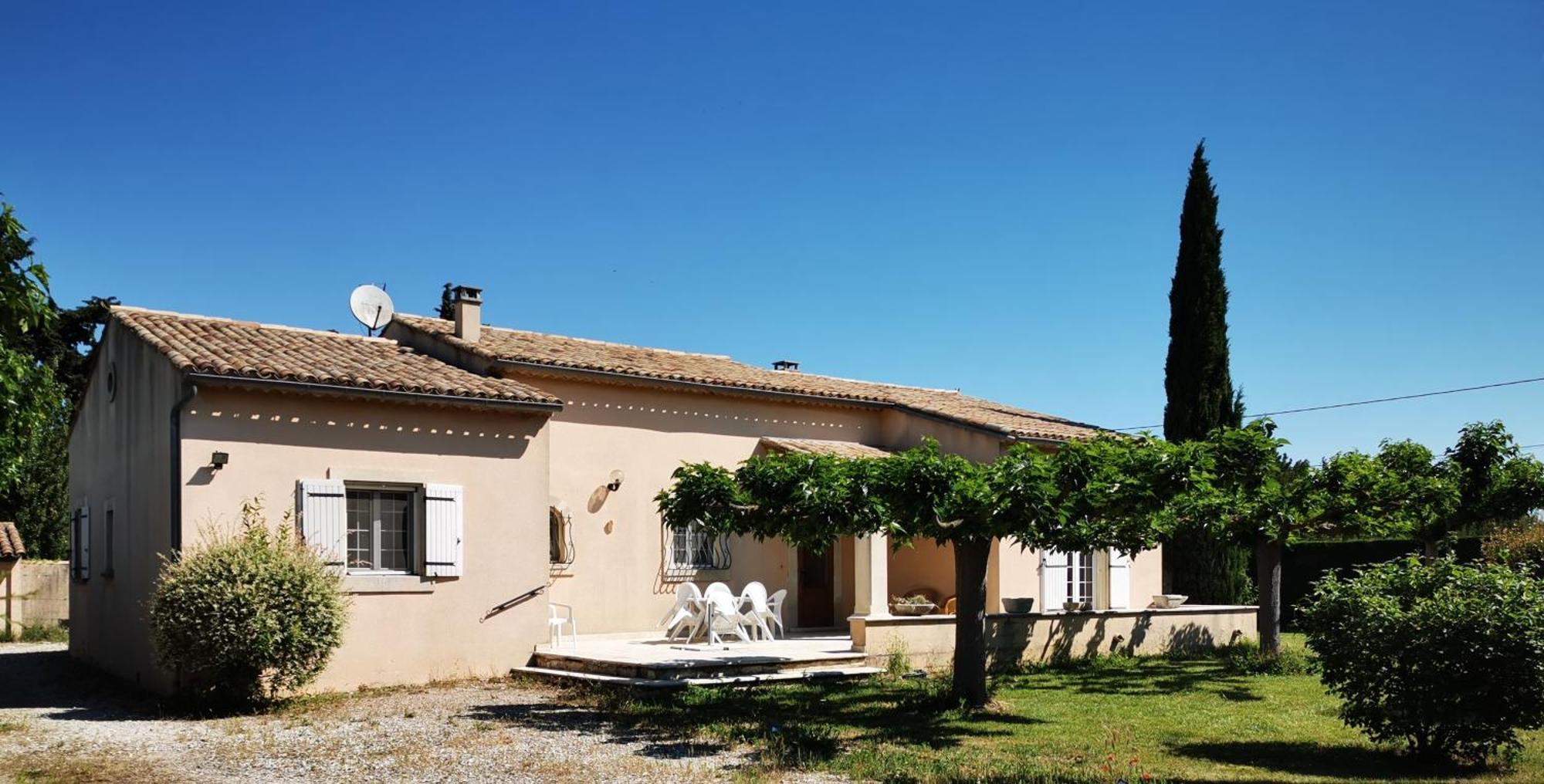 Aux Portes Du Luberon Cheval-Blanc Luaran gambar